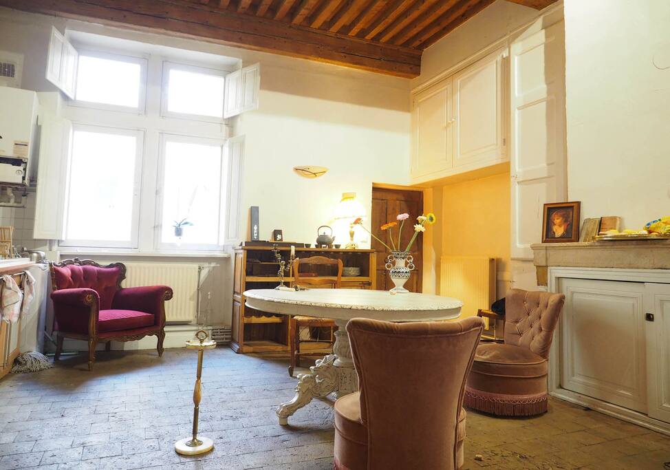The spacious kitchen – a place for cooking adventures, socializing, chilling out.