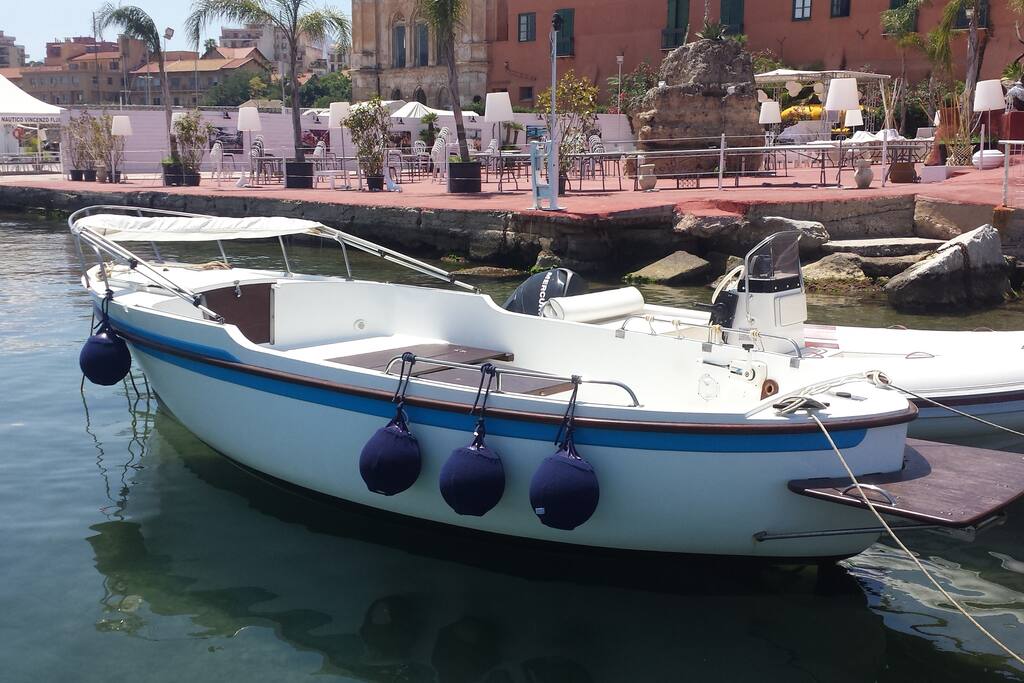 Il nostro gozzo, disponibile da maggio ad ottobre