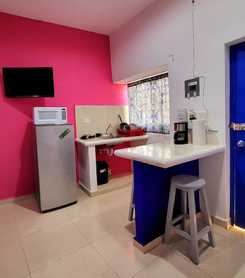 Successful Airbnb property: Casa Frida Downtown + Fast Wifi + 300m Cenote in Valladolid