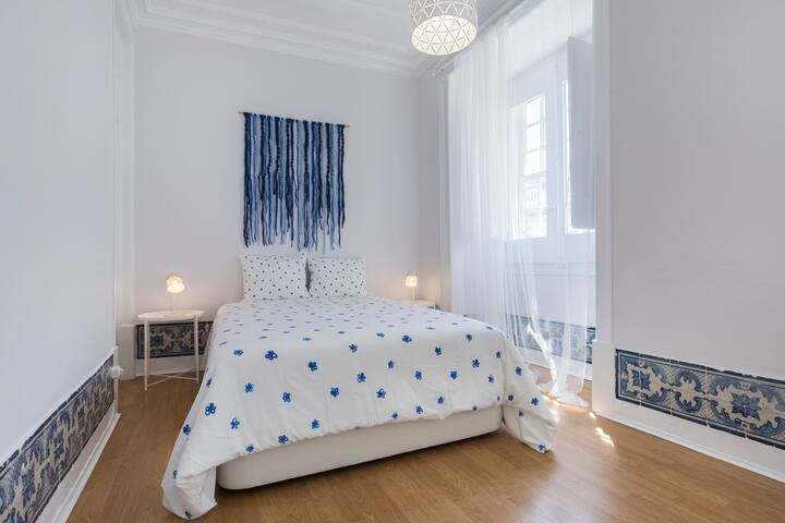 Blue Tiles in City Center gallery image 5