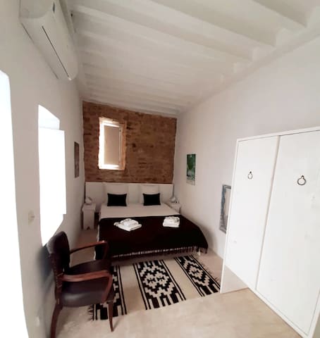 listing_image