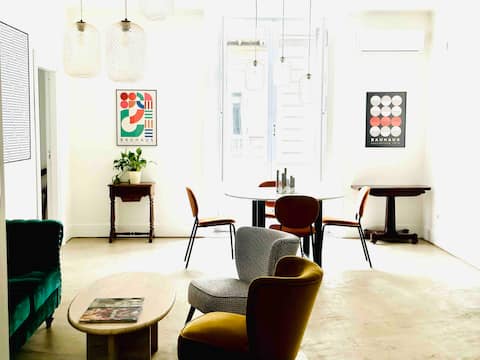 Top performing Airbnb: Casa Biondi Elegant apartment in the city center in Napoli