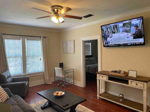 (3)Beautiful apartment near downtown