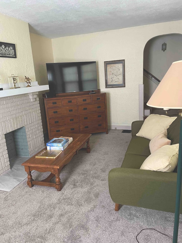 House Of Henry - Dayton