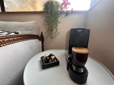 Top Airbnb: Beautiful apartment/garden with garage in the best area en Departamento Capital
