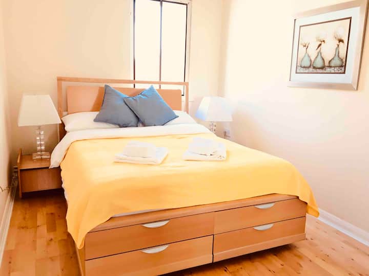 Double Room In The Heart Of Kington Upon Thames - Kingston upon Thames