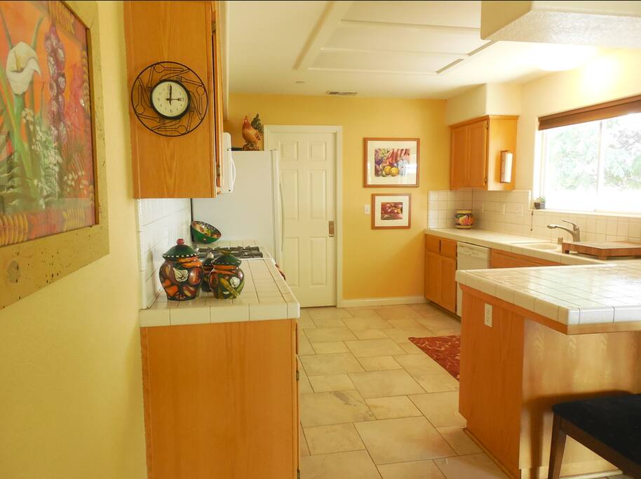 Full, sunny kitchen