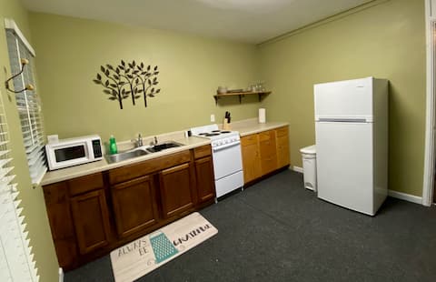 Top Airbnb: The Cottage in Concord
