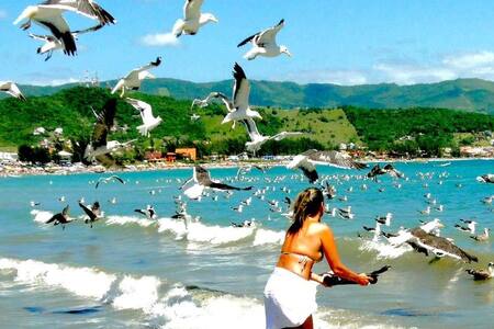 Casa aconchegante, compacta e prática - Garopaba