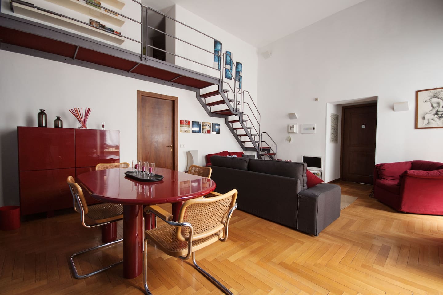 Luxury duplex duomo apartement apartments for rent in milano