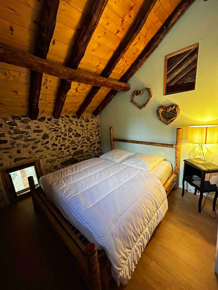 Განათებულია 160*200-ზე 