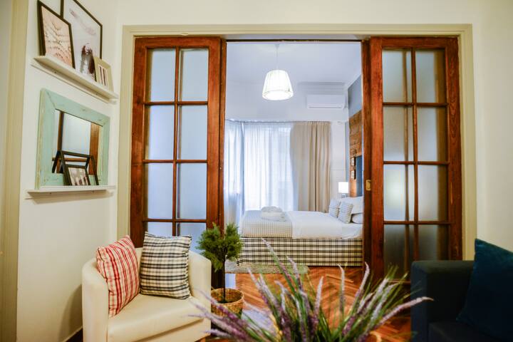 Amazing Apartment 1 – 5inAthens