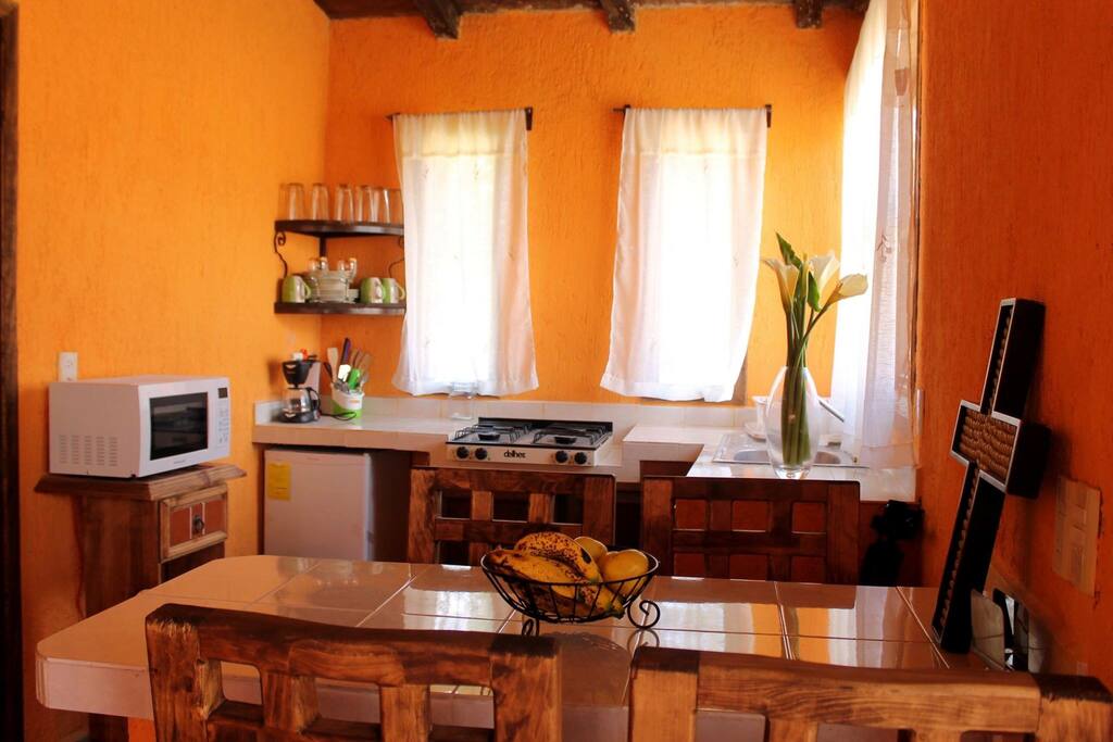 Cocina comedor, cabaña 1