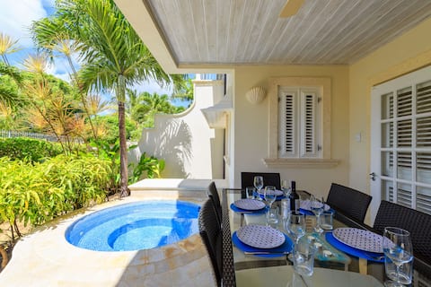 Tranquil Villa near Mullins Beach