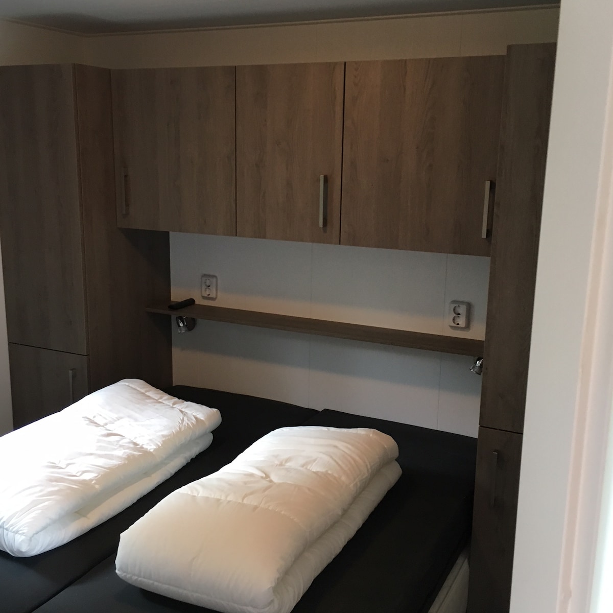 Spálňa pre rodičov s manželskou posteľou