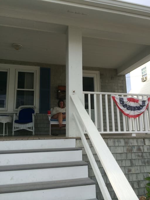 Great front porch....