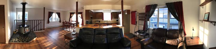 Spacious 3br/2ba Home | Contractor-friendly Stay - Kodiak, AK