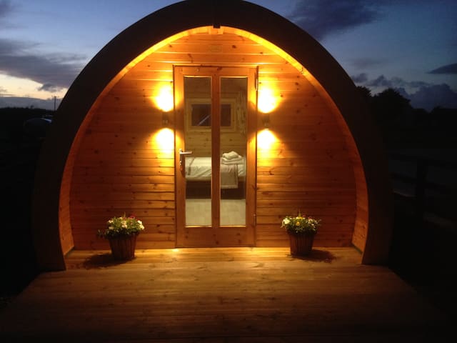 Emlagh Glamping Pod Self Catering Kilkee, Kilrush
