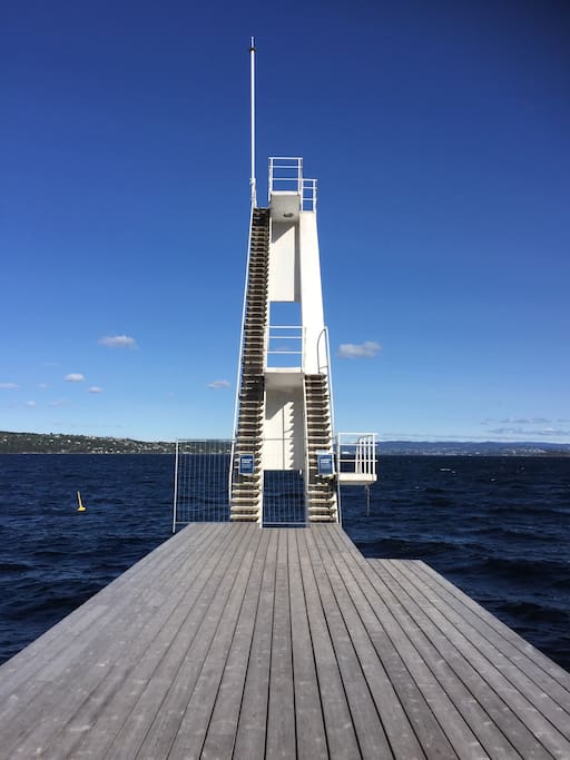 15 minutter med bil til Ingierstrand bad ved Oslofjorden.