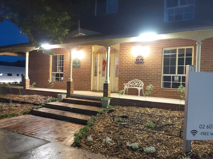 Corryong Holiday Rentals & Homes Victoria, Australia Airbnb