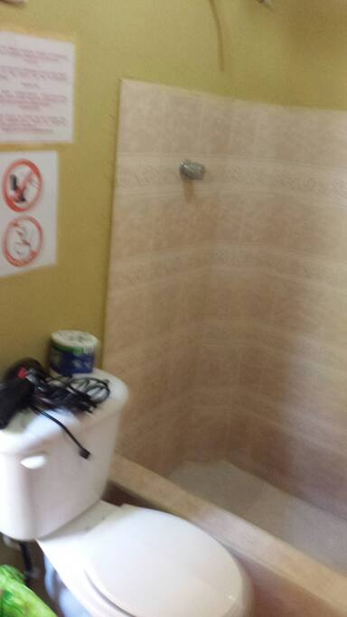 BANO del dormitorio 2
