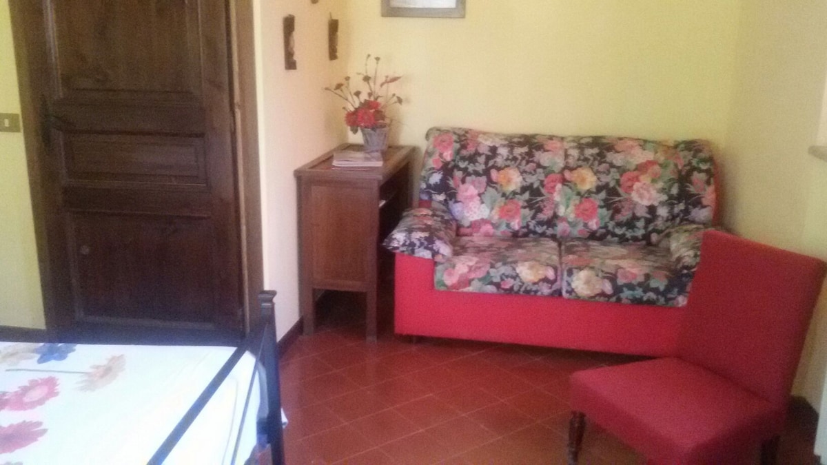 Camera angeli, piano superiore, divano letto