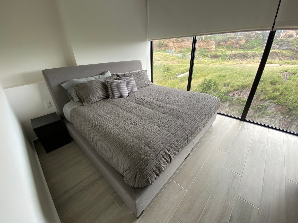 Habitación principal con cama King Size