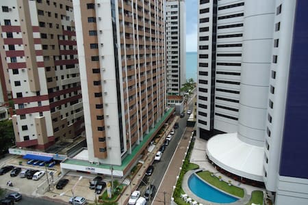 Aconchegante Flat Tulip inn vizinho a beira mar
