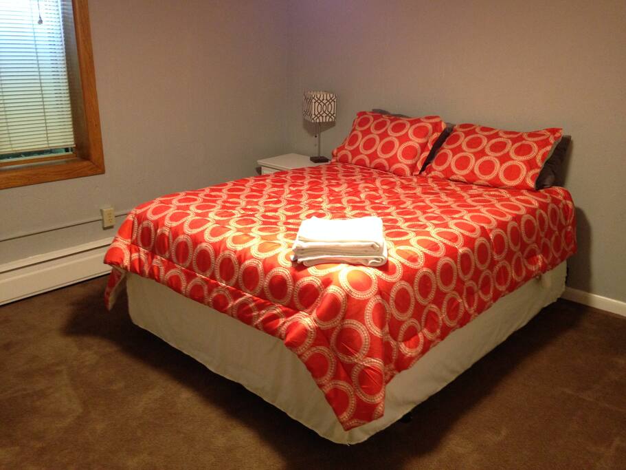 Larger Bedroom.