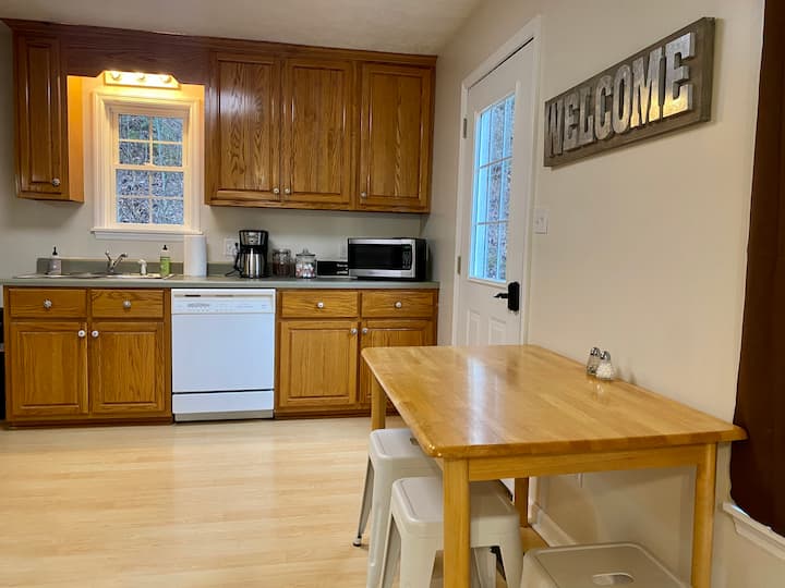 Mining Town Loft Apartments for Rent in Mountain City, Tennessee