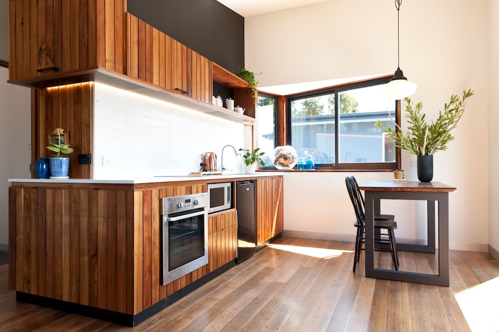 Fully equipped kitchen for breakfast and self catering - there is everything you need. BBQ available on request.