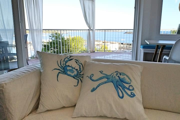 White - Enjoytheseaincolonia. Sea Front ! - Colonia de Sant Jordi