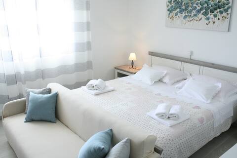 **** Apartment Near Trogir Old Town
