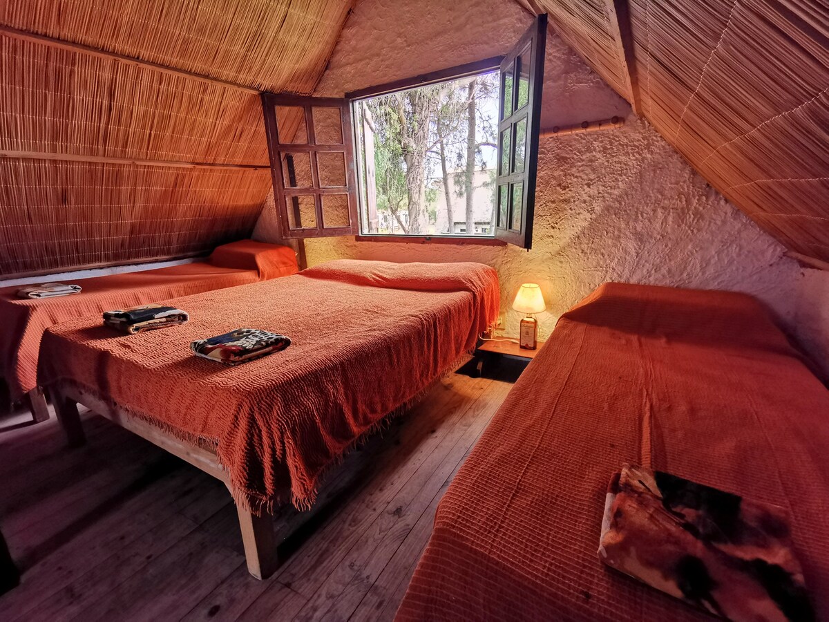 Spálňa 2 (2. poschodie) 