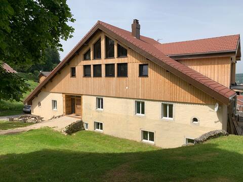 Former Comtoise farm 4 *, 11 pers Lac St-Point