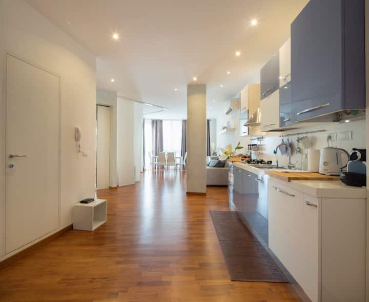 Terrace sunny apartment in residential area ☀️