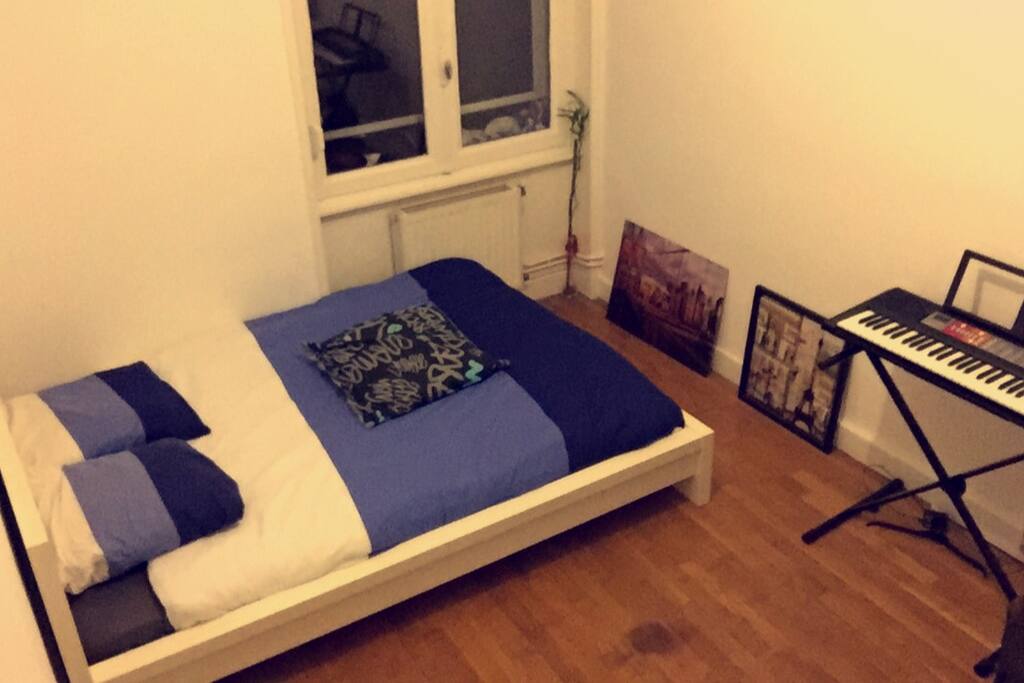 Chambre n°1, lit double