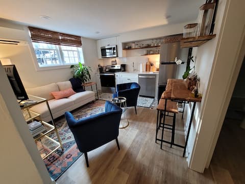 Top performing Airbnb: Cozy 1 BR apt. within walking distance to town in Cartersville