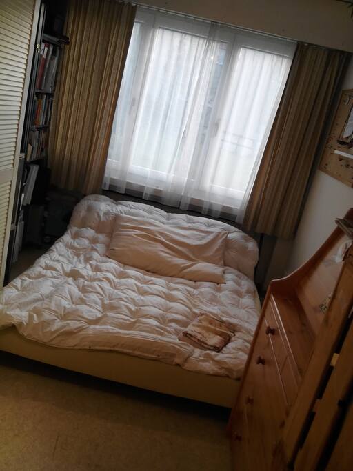 Kinderzimmer mit Auszugsofa