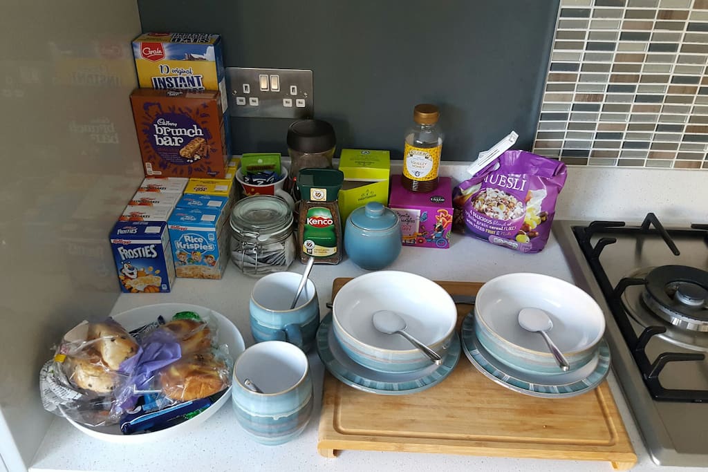 Help yourself to breakfast, tea, coffee and snacks