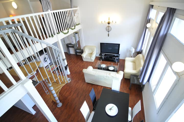 2Creativ Apart near Versailles