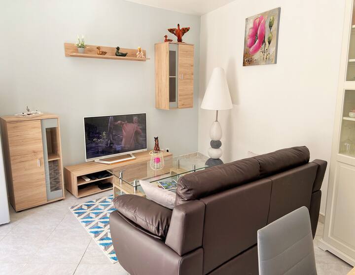 Top 10 Airbnb Vacation Rentals In Abbeville, France Updated 2024