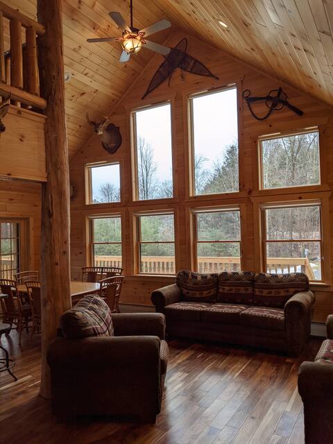 The Adirondack Retreat - Gore Skiing & Lake George