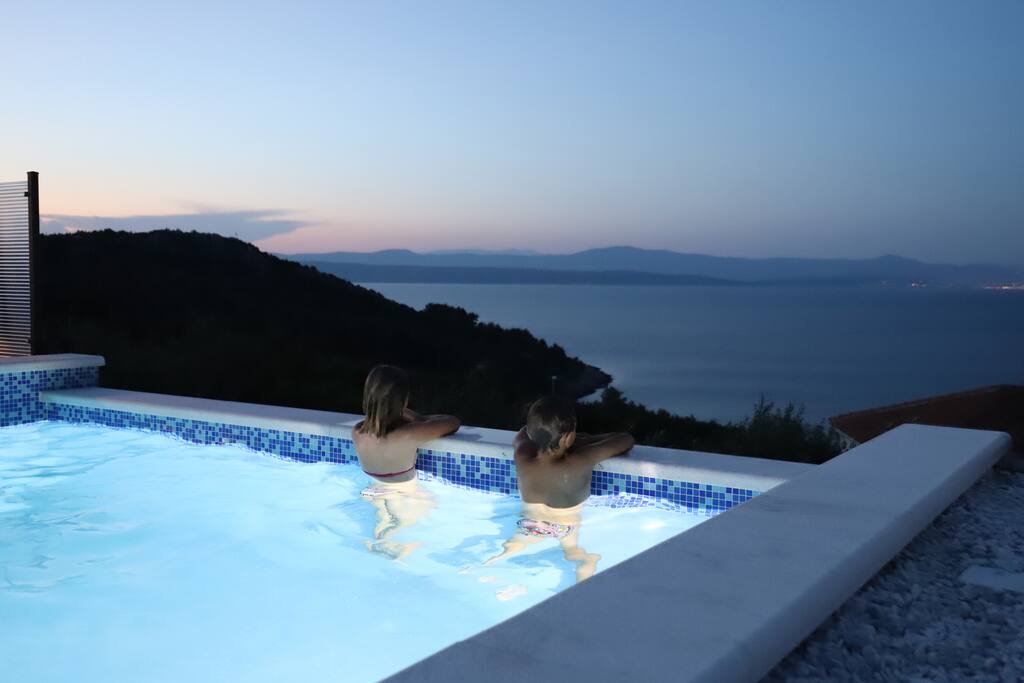 Outside 32 m pool