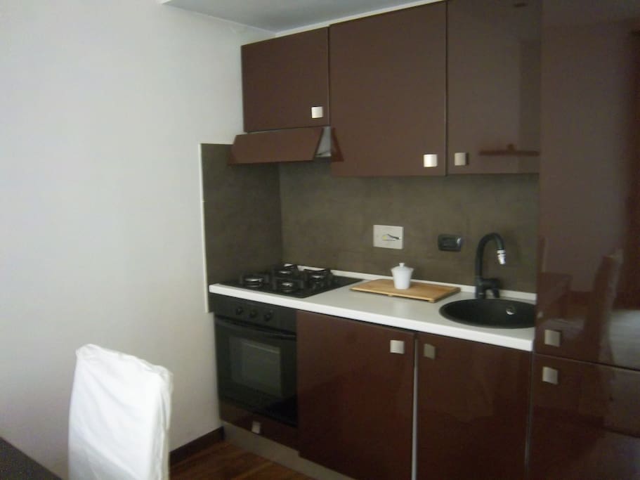 cucina moderna ed attrezzata di tutto