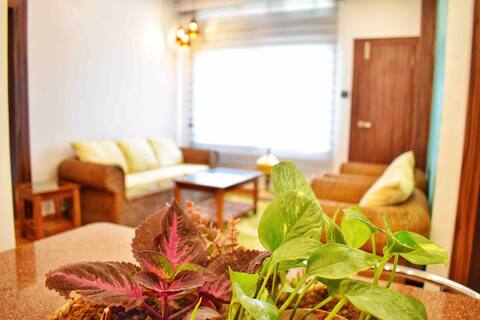 ~Hill View~2BHK Luxe Apt+Heart of Guwahati+GS Road