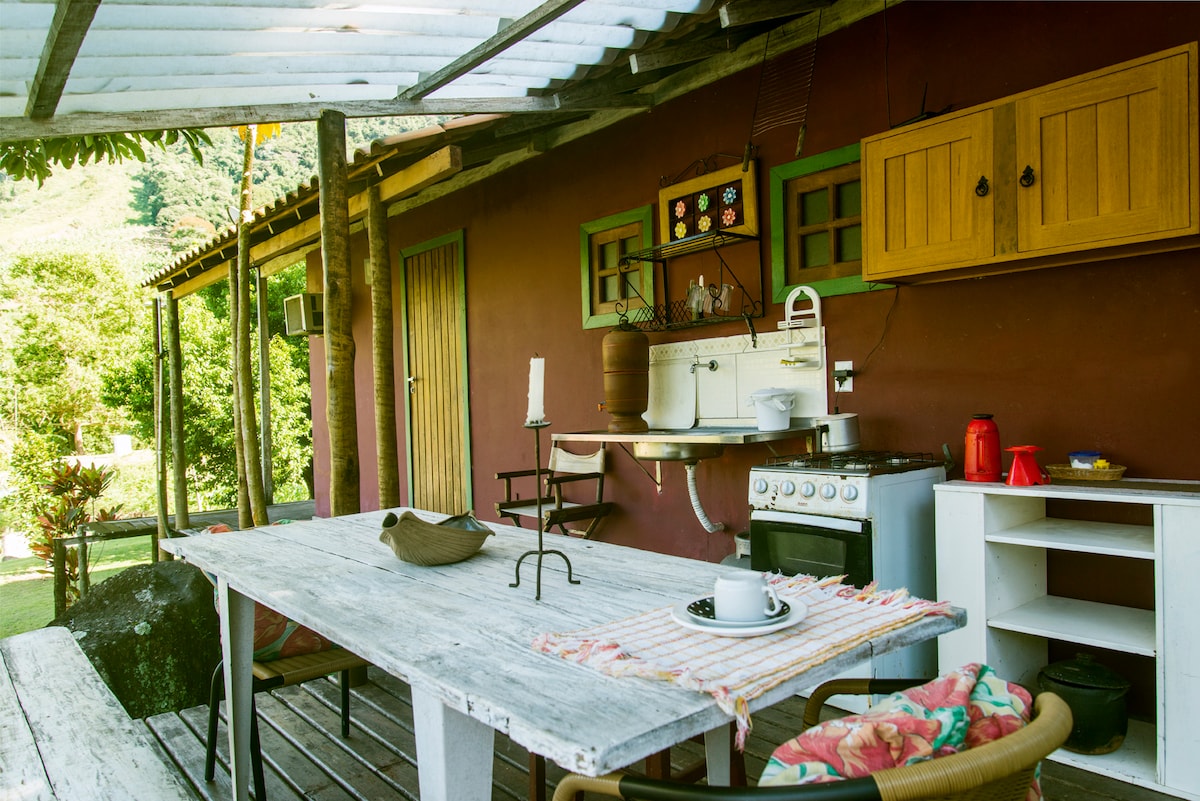 Popular Airbnb listing: Akasha Atelier Sana. Coité Suite in Macaé