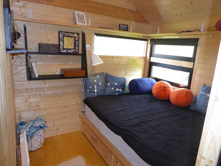 Spálňa 3 (lôžko 140 x 200 cm)