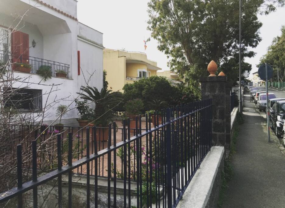 Una parte dell'esterno della Villa