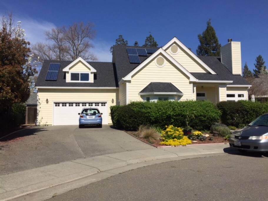 Private home on cul-de-sac. Close to shopping areas and downtown Davis, CA